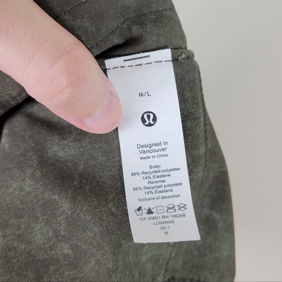 Lululemon Unisex Both Ways Reversible Grey & Green Bucket Hat - Picture 5 of 6